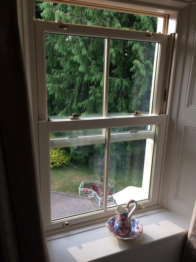 Bed & Breakfast Grey Gables